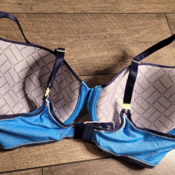 2 for $20 Victoria's Secret Blue Lined Demi Bra Full Coverage Size 34D - Picture 4 of 5